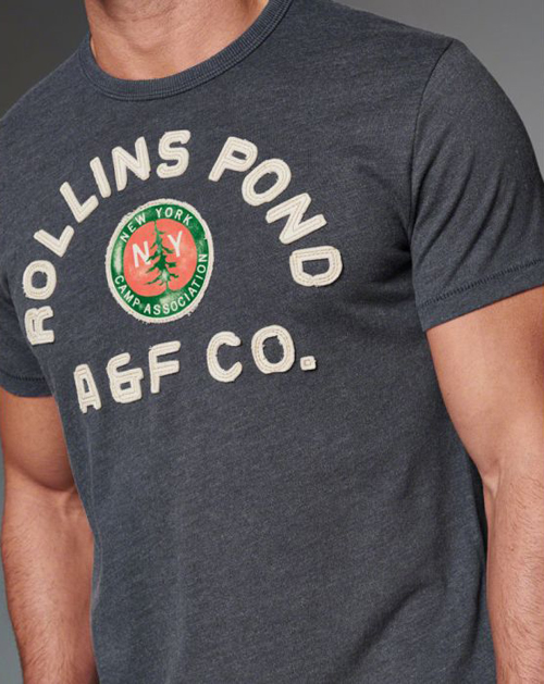 CAMP LORO GRAPHIC TEE