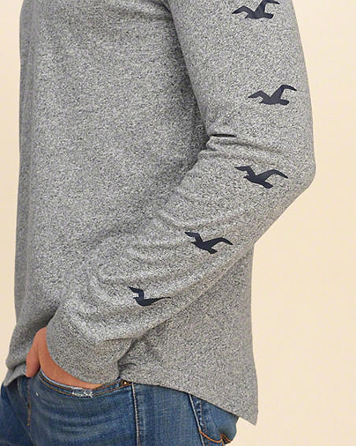 PRINTED LOGO GRAPHIC TEE