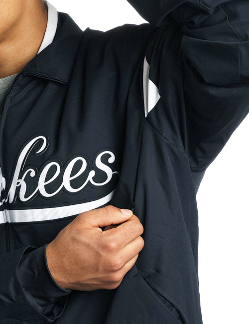 NEW YORK YANKEES THERMABASE TRIPLE PEAK PREMIER JACKET